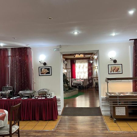 Green Hotel أتيراو المظهر الخارجي الصورة