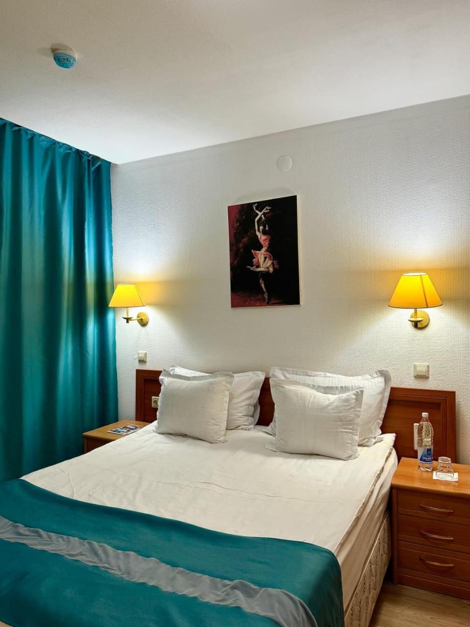 Green Hotel أتيراو المظهر الخارجي الصورة