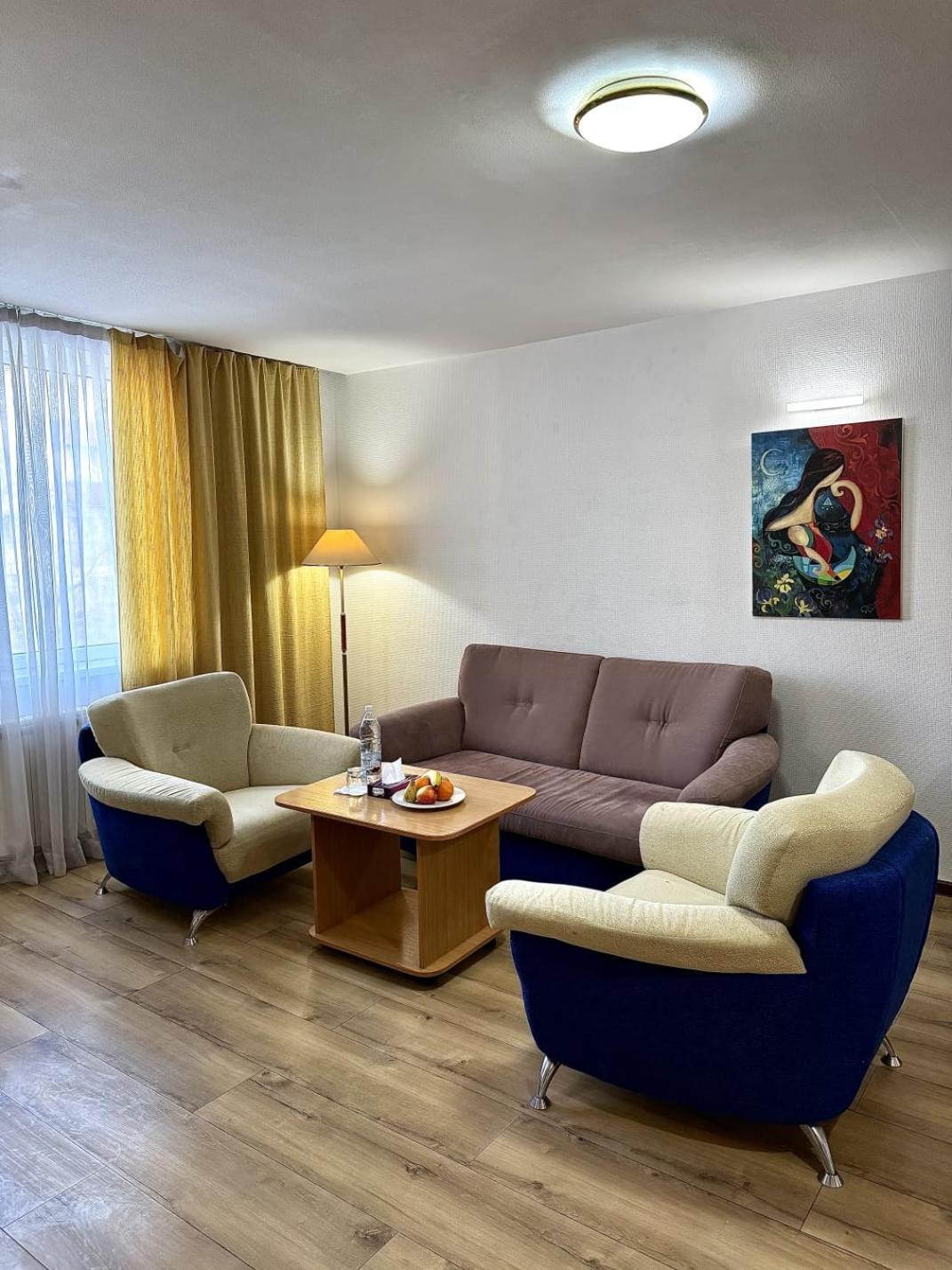 Green Hotel أتيراو المظهر الخارجي الصورة