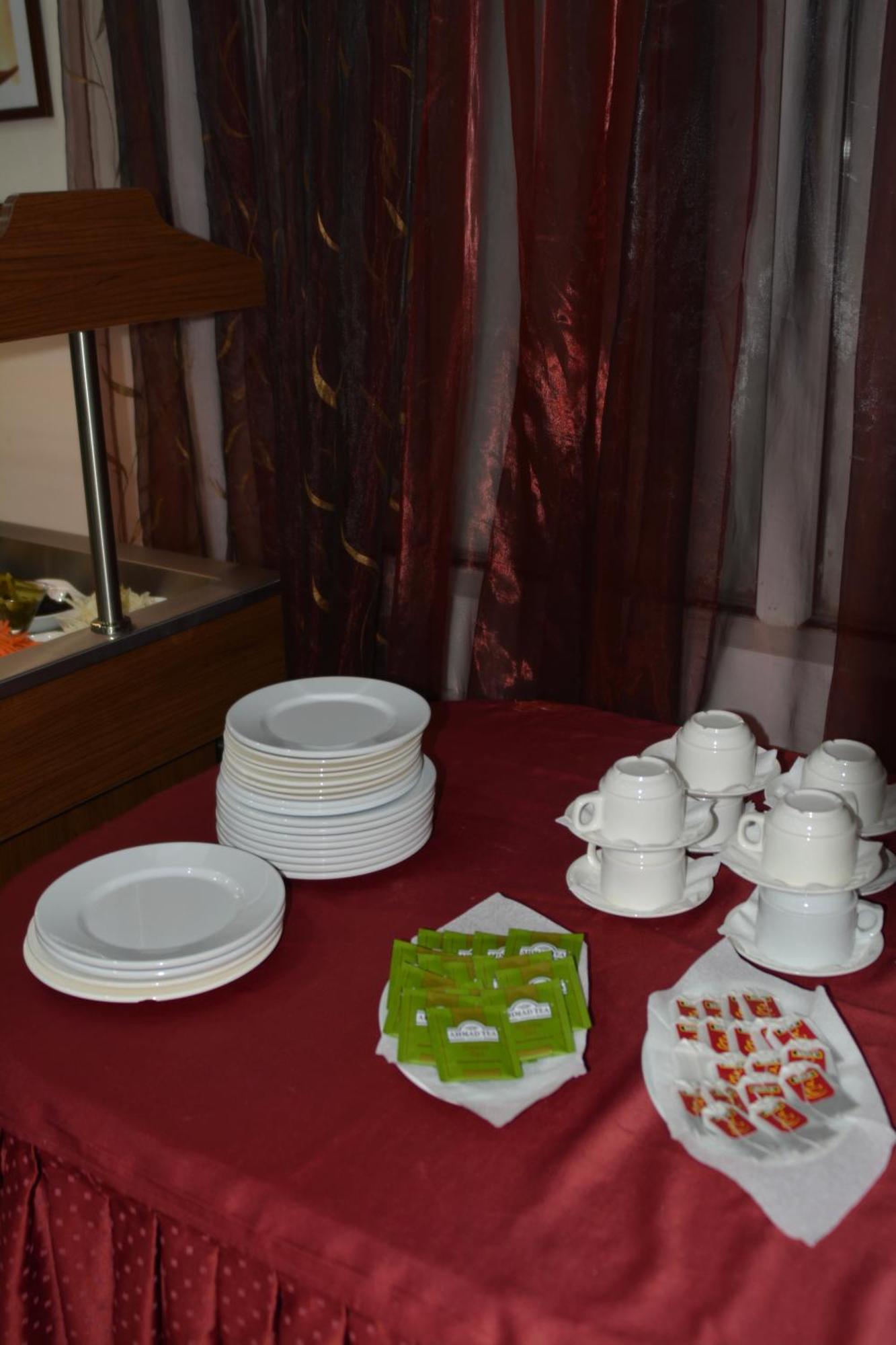 Green Hotel أتيراو المظهر الخارجي الصورة