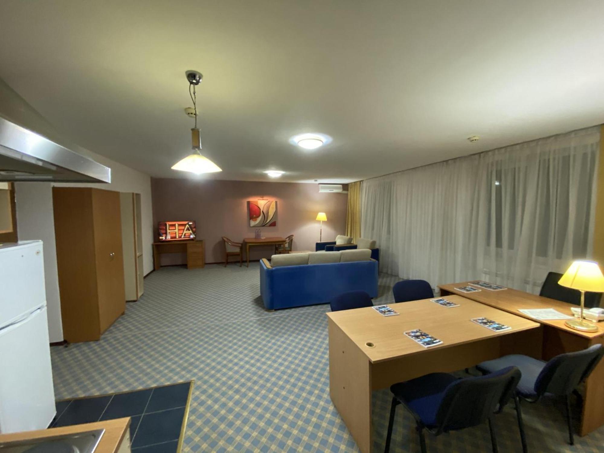 Green Hotel أتيراو المظهر الخارجي الصورة